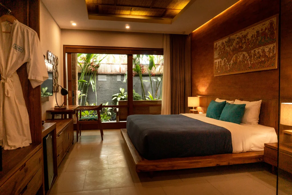 Deluxe Lodge