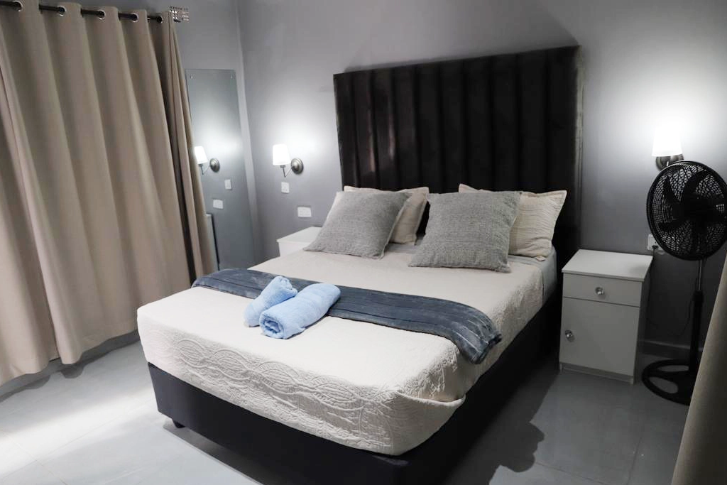Ishava Farm Lodge Interior